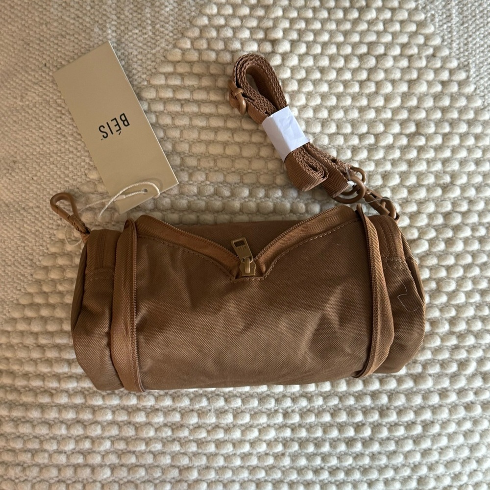 BEIS Camel Tan Expandable Crossbody Charm Bag with Shoulder Strap nwt LAST ONE - Picture 4 of 10